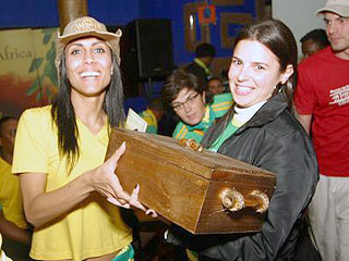 Torcida Amarula - Jogo Brasil x França no Chácara Santa Cecília Torcida Amarula - Jogo Brasil x França no Chácara Santa Cecília