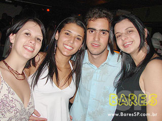 Grupos To Nem Aí e Na Onda do Samba no Açaí Praia Grupos To Nem Aí e Na Onda do Samba no Açaí Praia