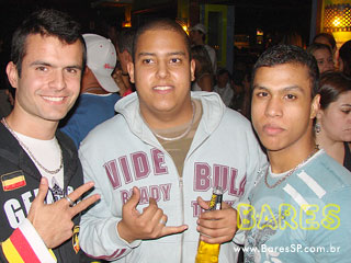 Grupos To Nem Aí e Na Onda do Samba no Açaí Praia Grupos To Nem Aí e Na Onda do Samba no Açaí Praia