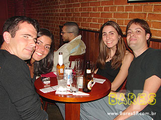 Clube da Comédia no Mr. Blues Bar Clube da Comédia no Mr. Blues Bar