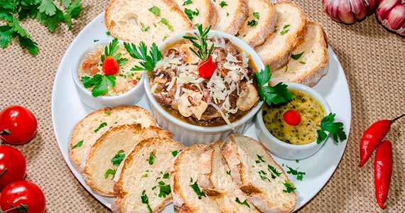 Comida di Buteco Capa Desfiada da Dona Luísa (minha mãe)