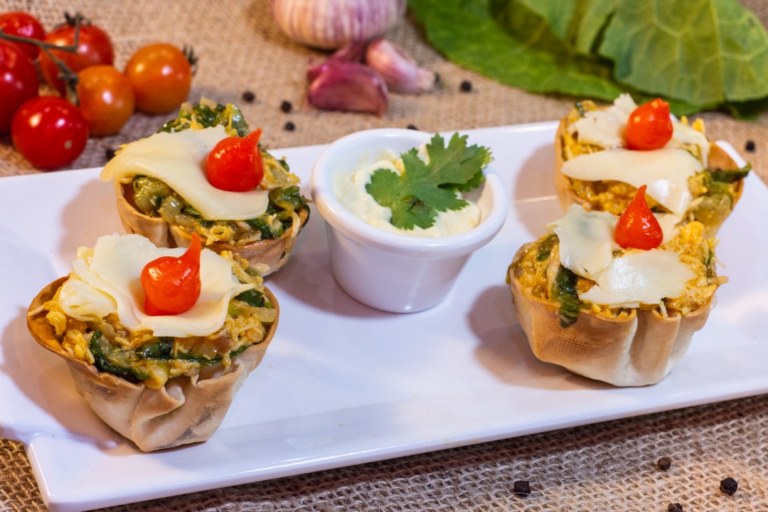 cestinha de massa de pastel recheado