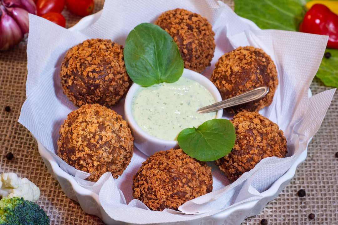 bolinho de costela com agrião