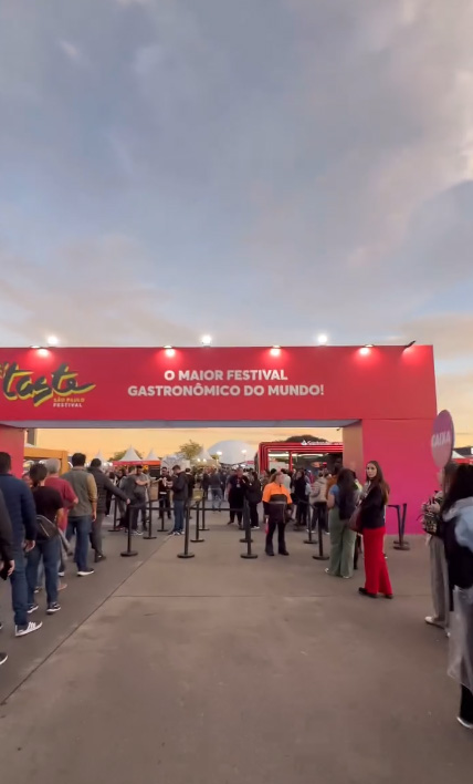 na redes sociais Felipe Amaral