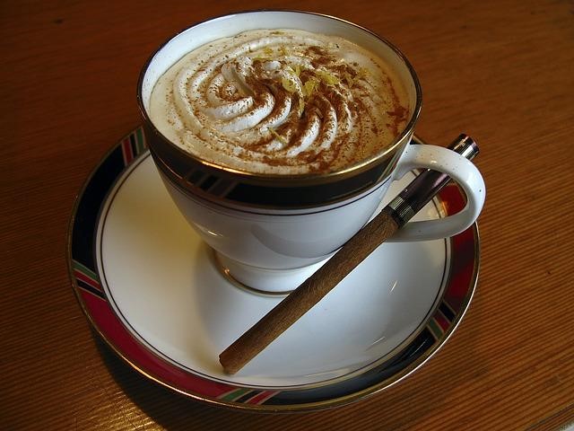 Diferenciais e aplicações de curso de café latte art em SP